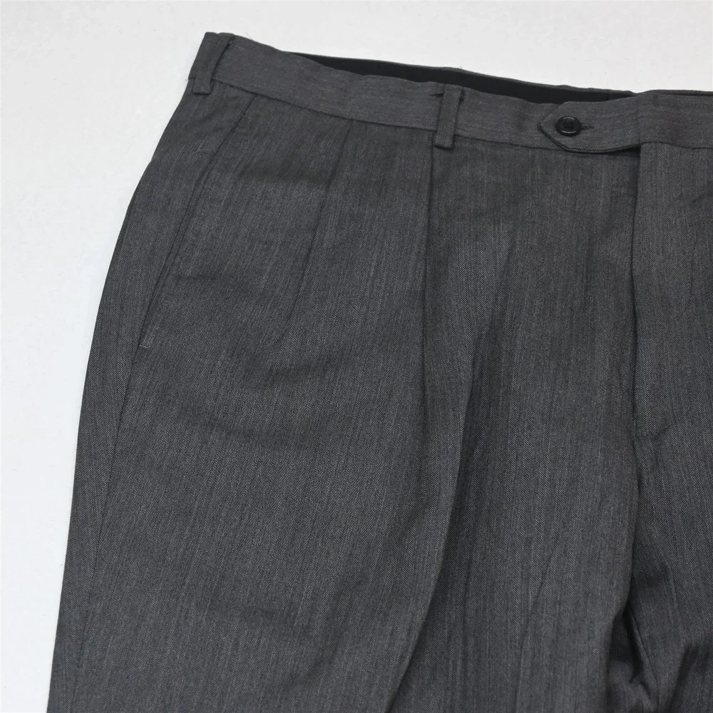 Jos A Bank 46R 38x30 Gray Herringbone 100% Wool Mens Jacket Pants Suit